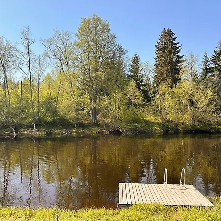 Hébergement de vacances Saunja Homestay *